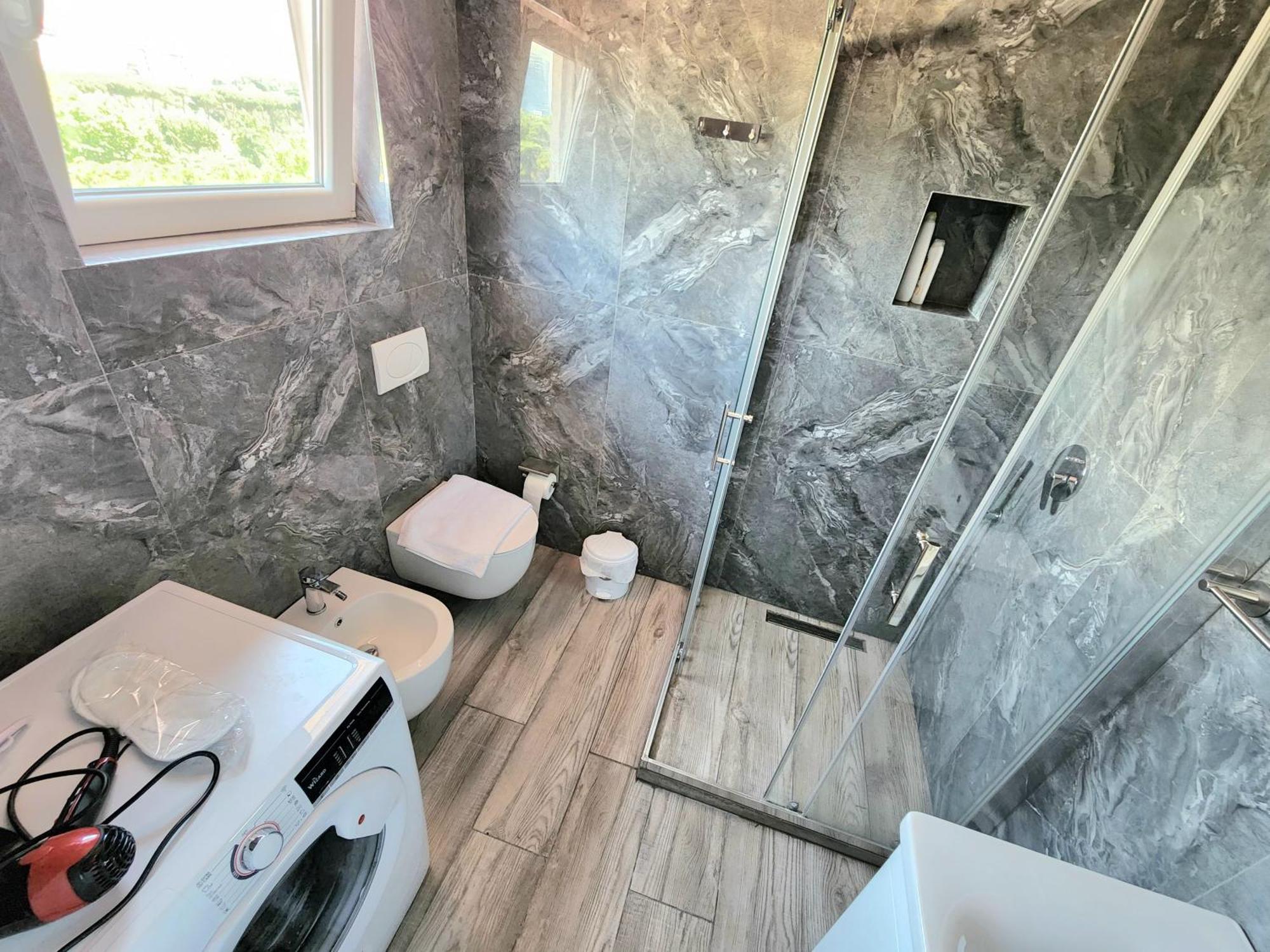 Tirana City Center Penthouse Oasis Exterior foto